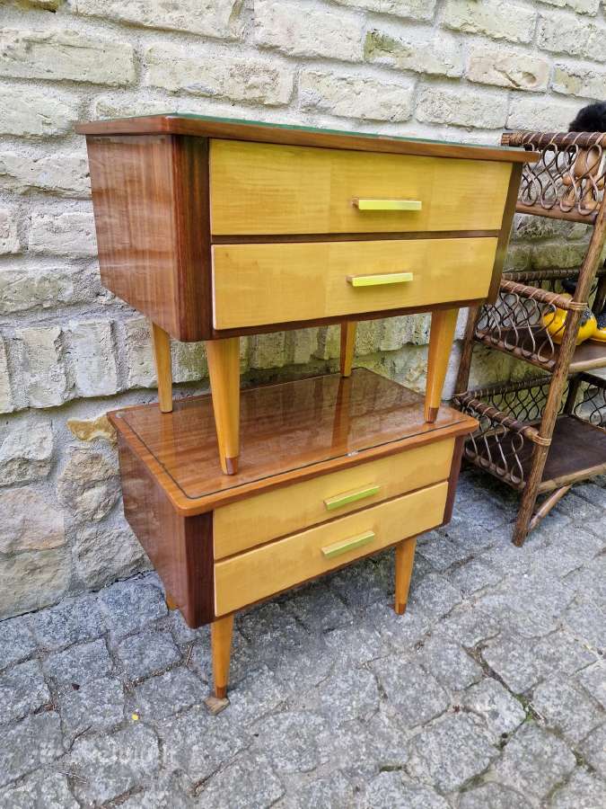 Vintažinės mid century miegamojo spintukės - nuotraukos Nr. 23