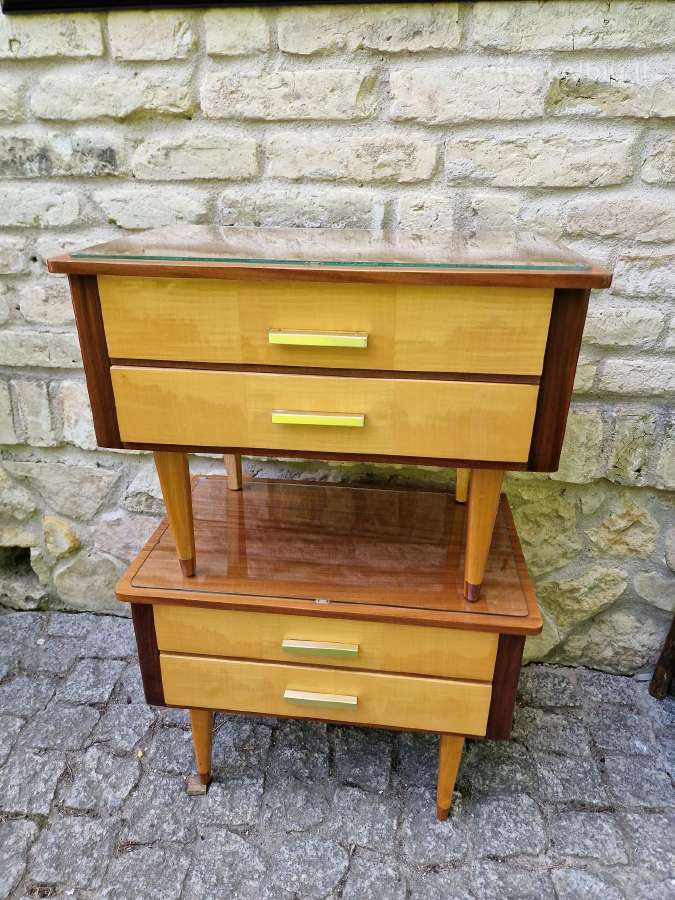 Vintažinės mid century miegamojo spintukės - nuotraukos Nr. 28