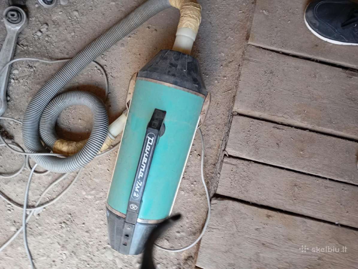 Vintazinis dulkiu siurblis Raketa 7m2