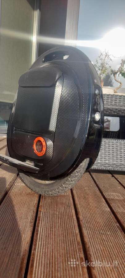 Vienaratis Tesla V2