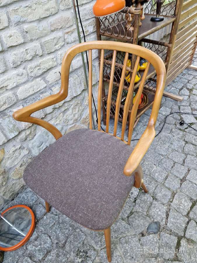 Vintažinė mid century bukmedžio masyvo kėdė - nuotraukos Nr. 3