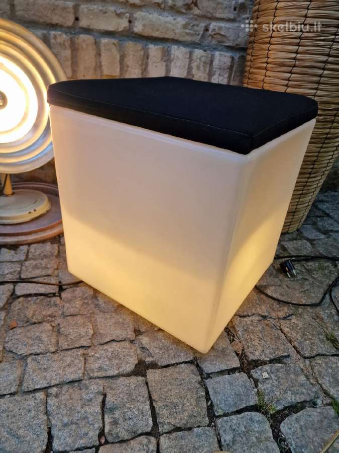 Vintažinis šviečiantis pufas su daiktadėže Lux-us