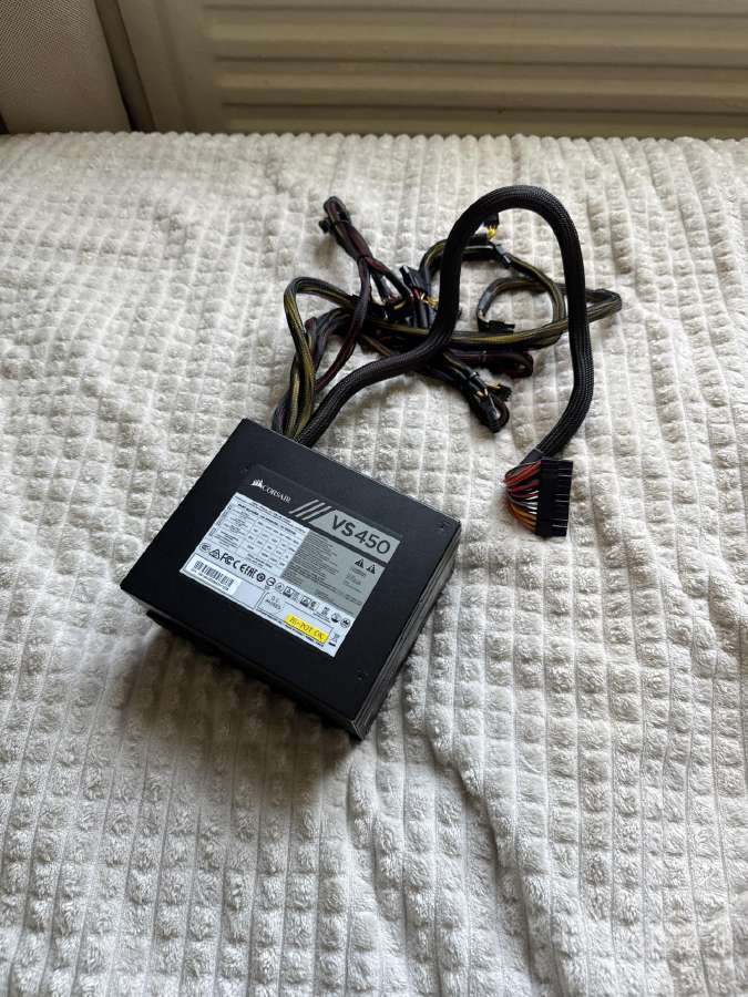 Corsair Vs450