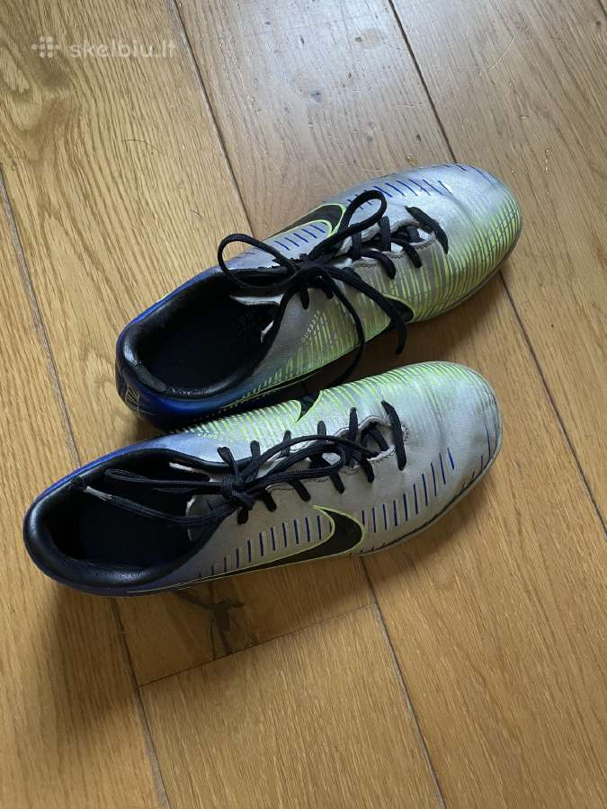 Nike futbolo batelii - nuotraukos Nr. 2