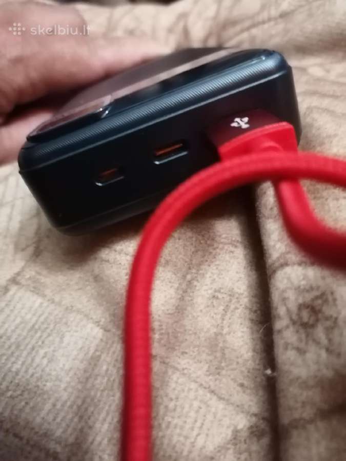 Power bankas ir saulės pakrovejas - nuotraukos Nr. 3