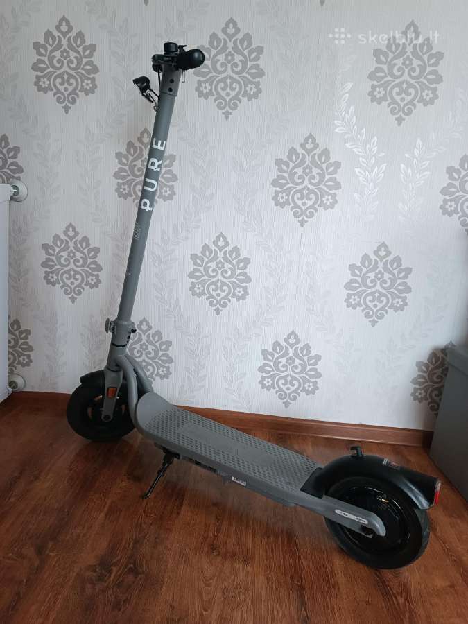 Pure elektrinis paspirtukas