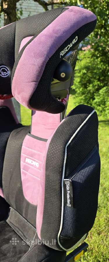 Parduodama firminė Recaro auto kėdutė