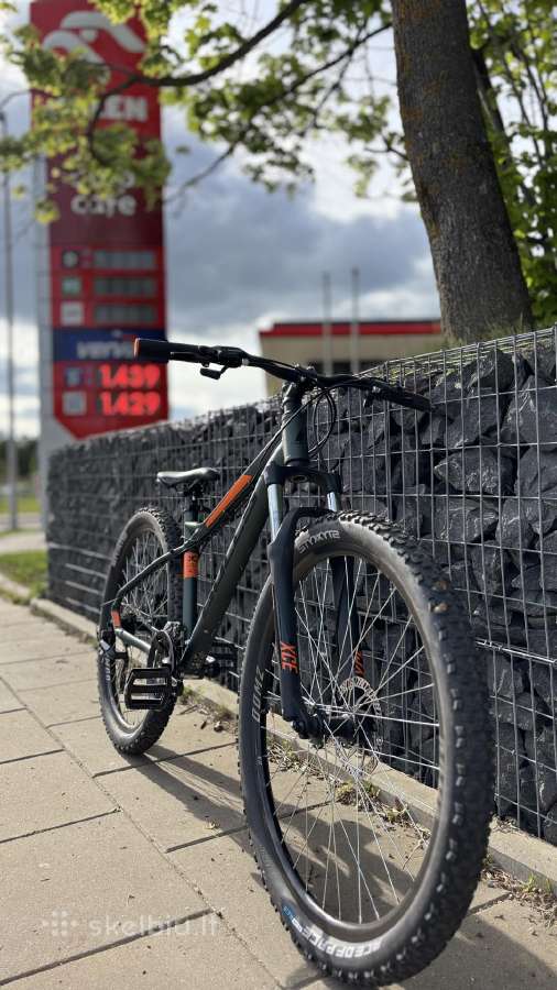MTB/kalnų dviratis bulls Sharptail1