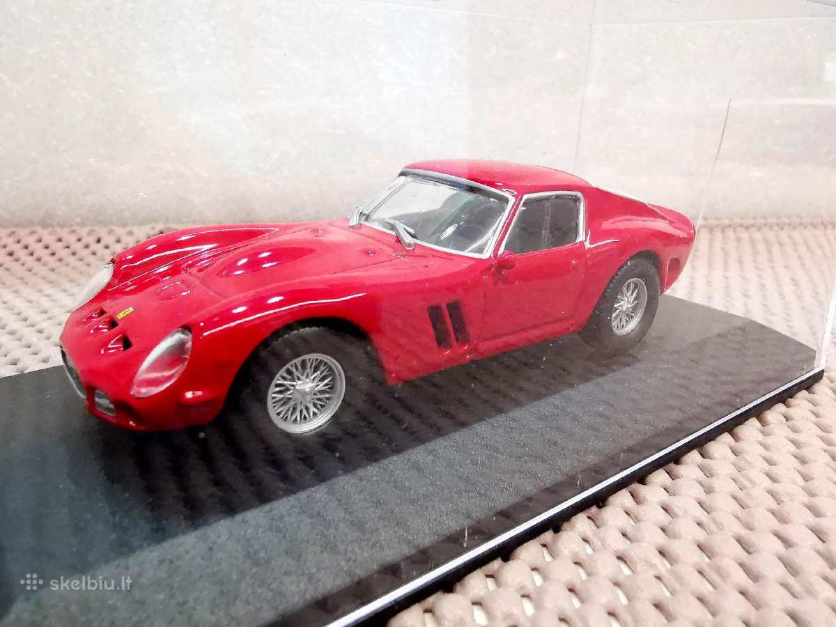 1:43 Sportinių (Ferrari) Automobilių Modeliai - nuotraukos Nr. 5