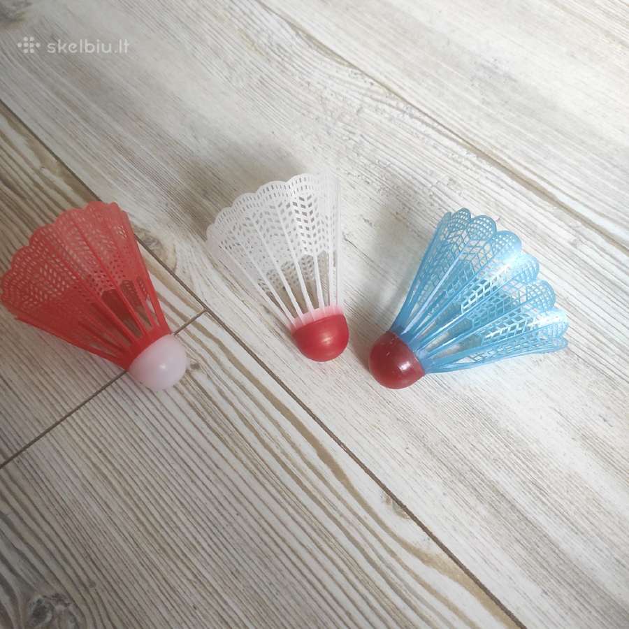 Badmintono plunksneles