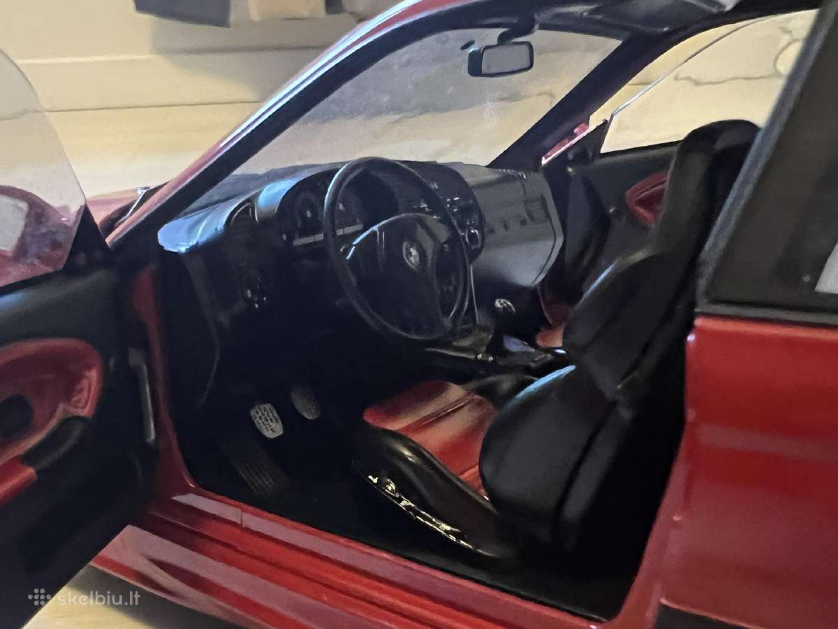 Parduodu bmw m3 e36 1:18 - nuotraukos Nr. 7