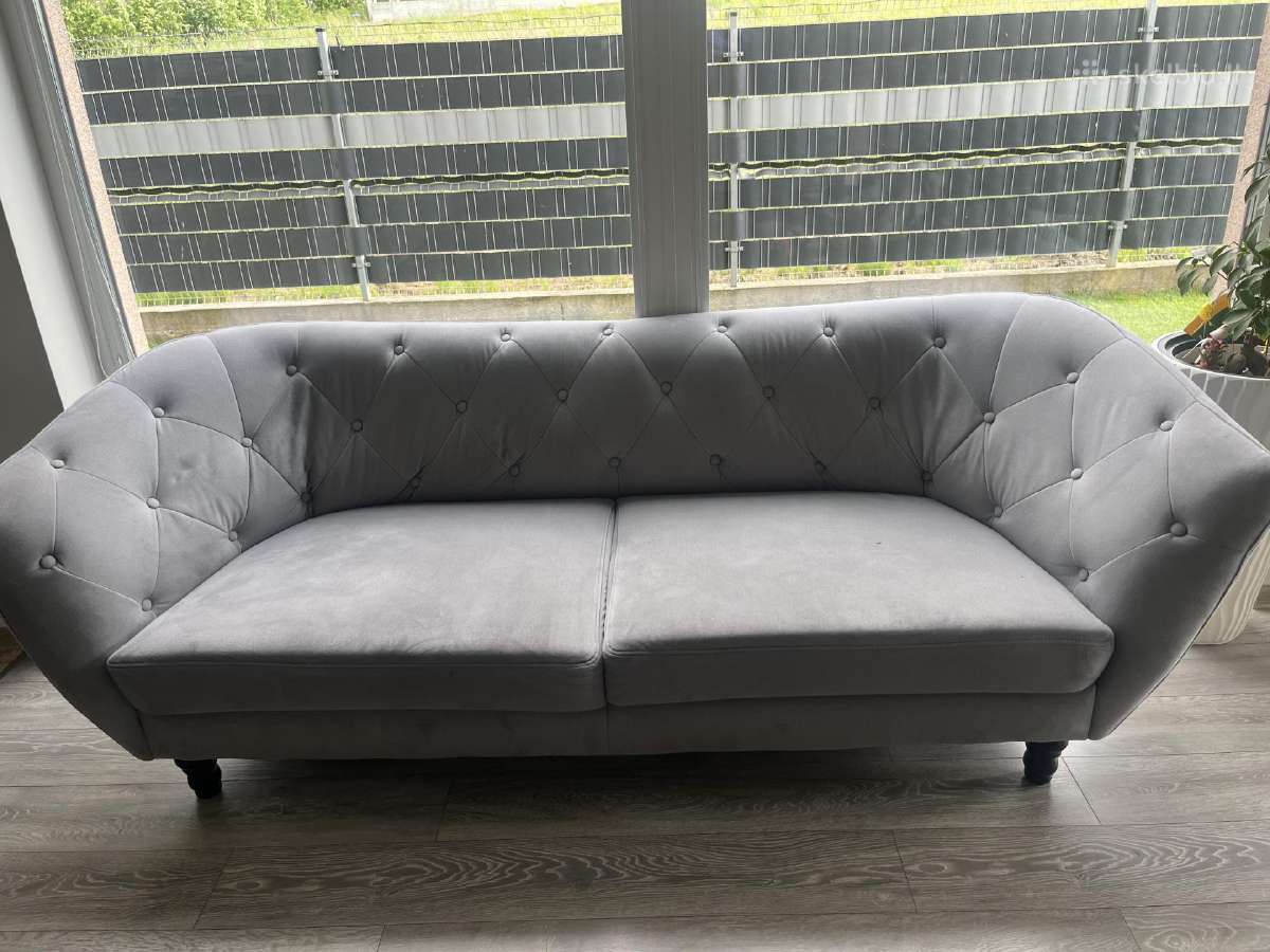 Labai geros būklės sofa Venecija - nuotraukos Nr. 2