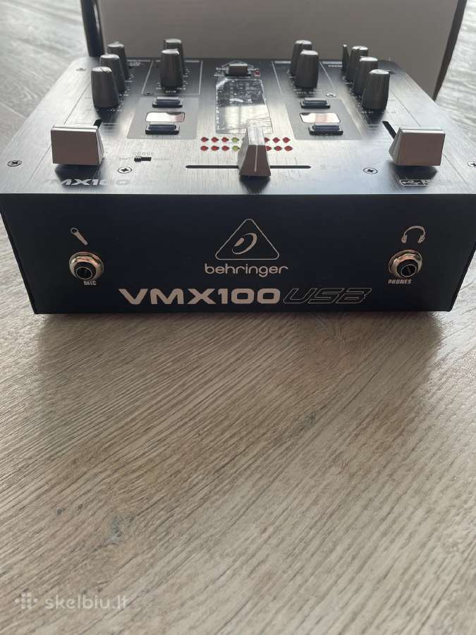 Behringer Vmx100usb Garsų Maišiklis 2 Kanalai Juod - nuotraukos Nr. 4