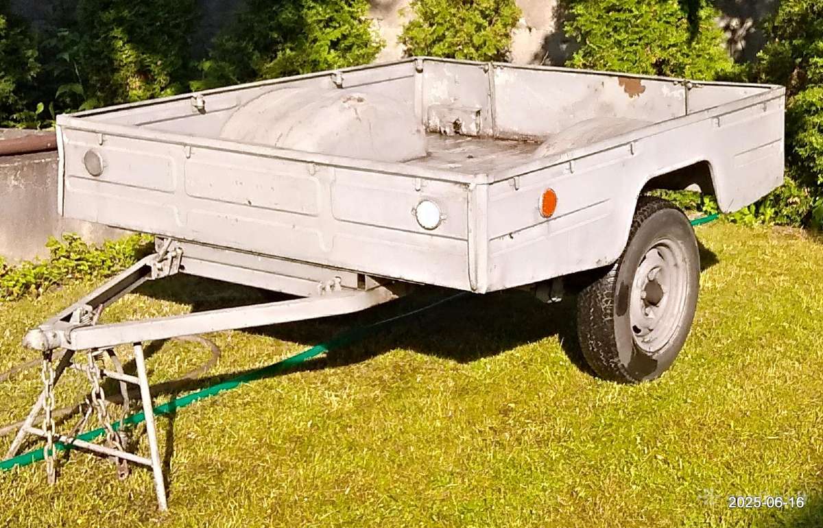 Kita-, lengvųjų automobilių priekabos 1991-01 m., | A28543055