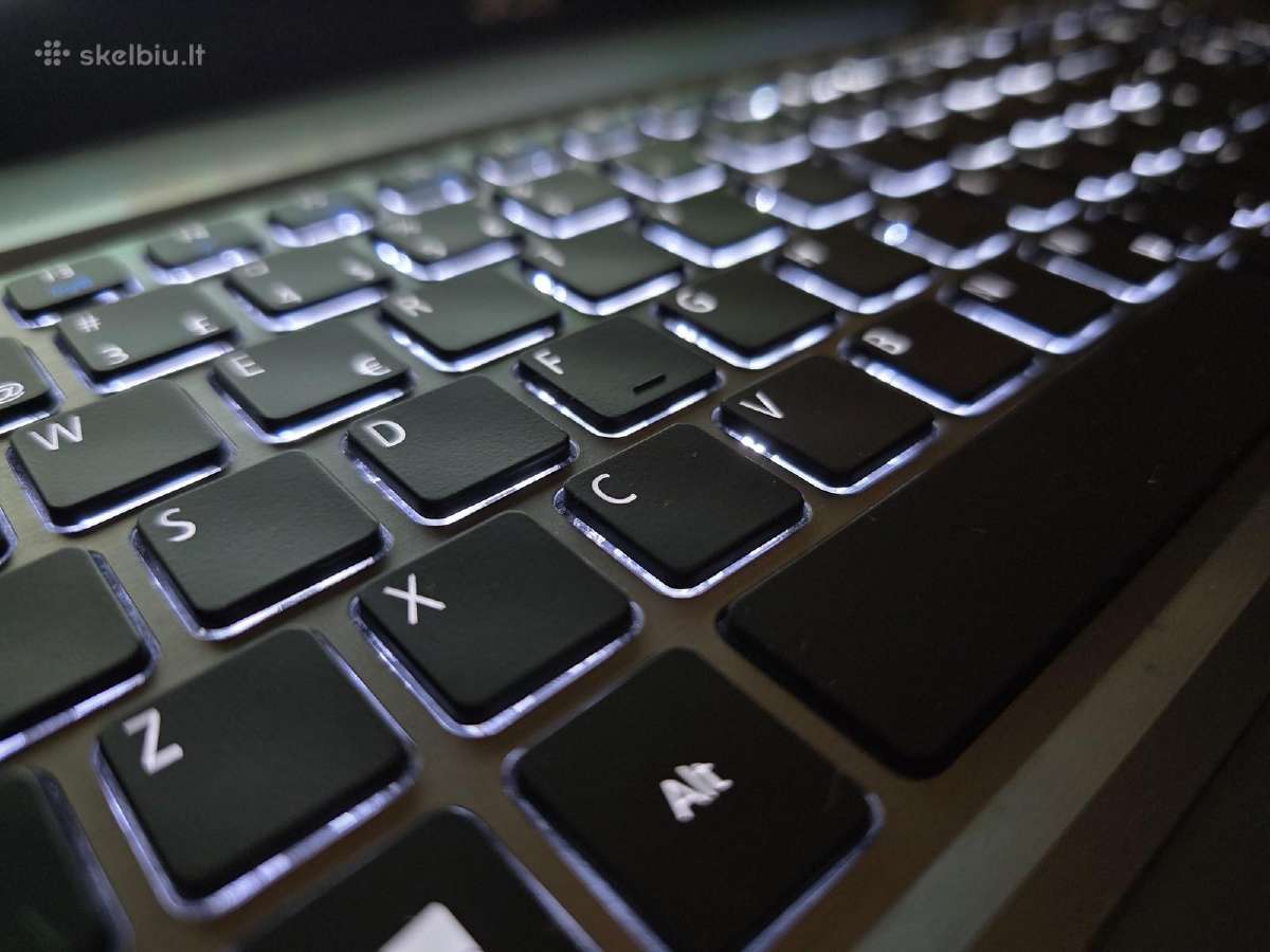Acer aspire V15 i5hq 8gb SSD Gtx