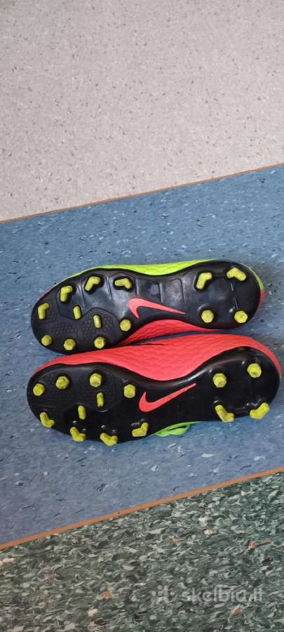 Nike bucai 34 dydis vidpadis 21.5 cm - nuotraukos Nr. 4