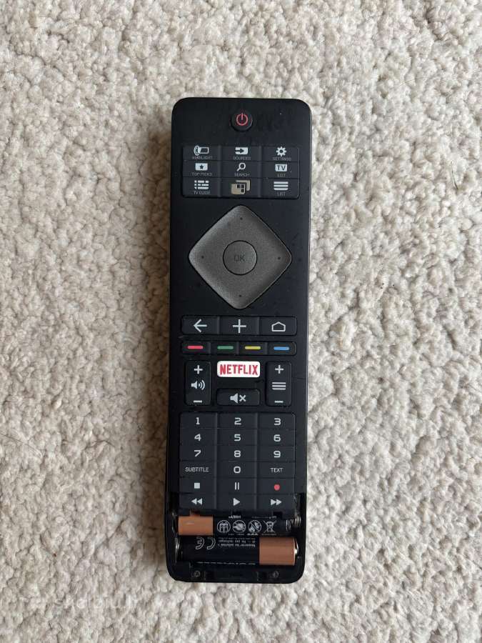 Philips televizoriaus pultelis su klaviatūra