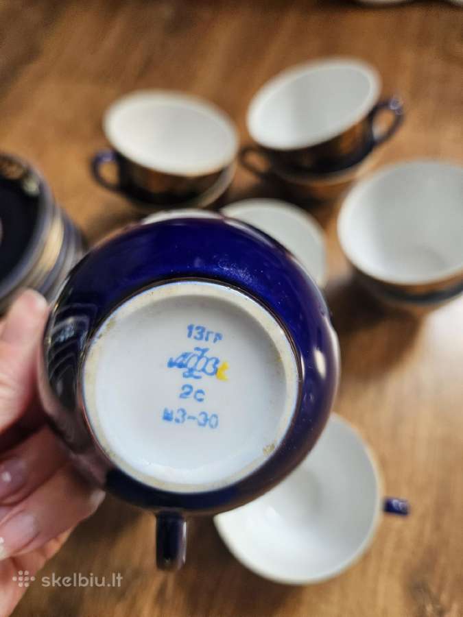 Porceliano puodukai ir lėkštutės - nuotraukos Nr. 6