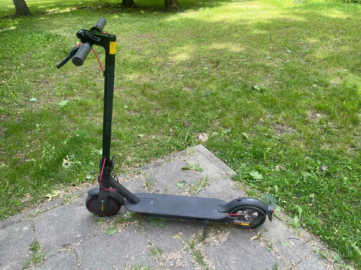 Elektrinis paspirtukas Xiaomi Mi Electric Scooter