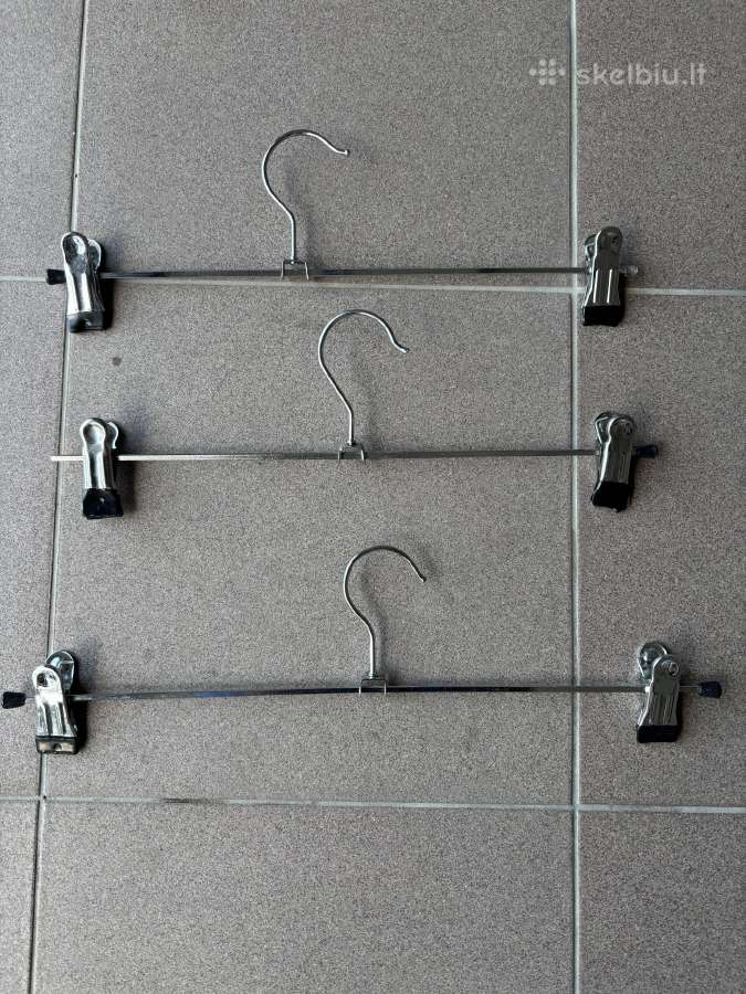 Metalines pakabos kelnems. 300+ vienetu.