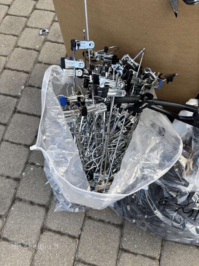 Metalines pakabos kelnems. 300+ vienetu. - nuotraukos Nr. 3