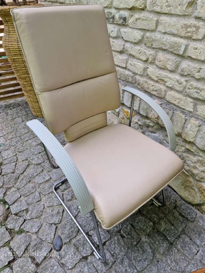 Vintažinė odinė Bauhaus st.darbo kėdė - nuotraukos Nr. 16