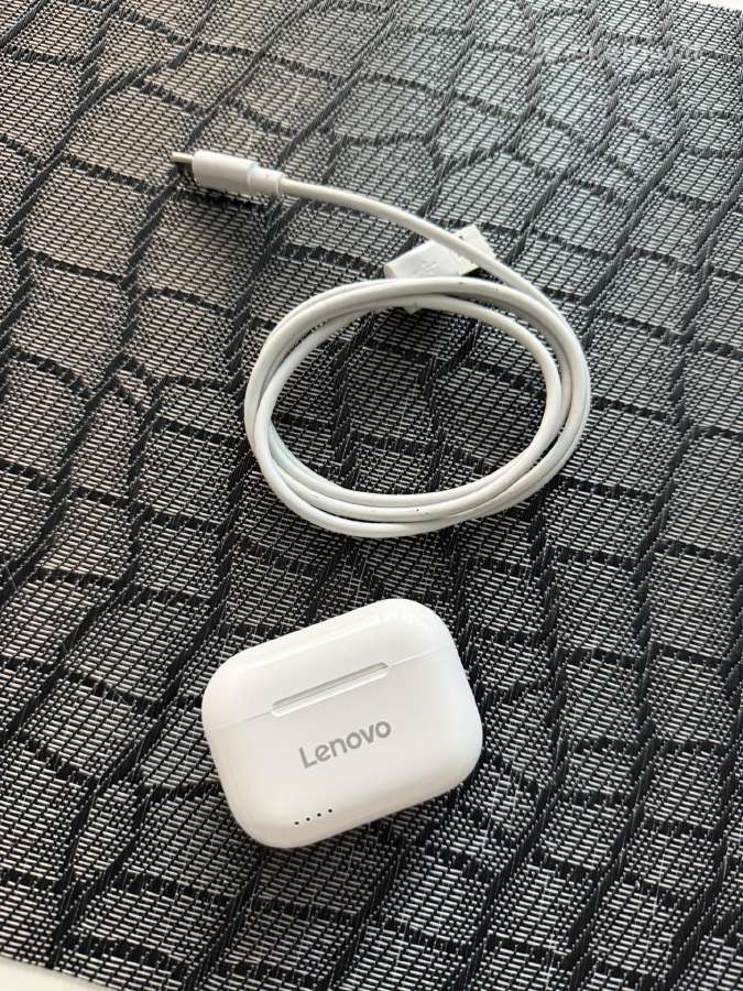 Lenovo belaidės ausinės - nuotraukos Nr. 2