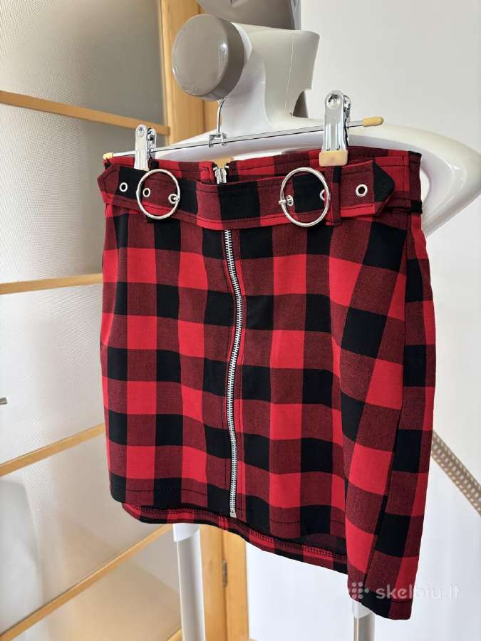 Idealios būklės raudonas mini sijonas Bershka - nuotraukos Nr. 2
