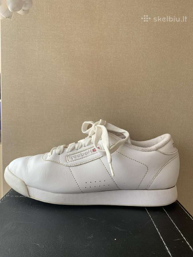 Reebok kedai - nuotraukos Nr. 2