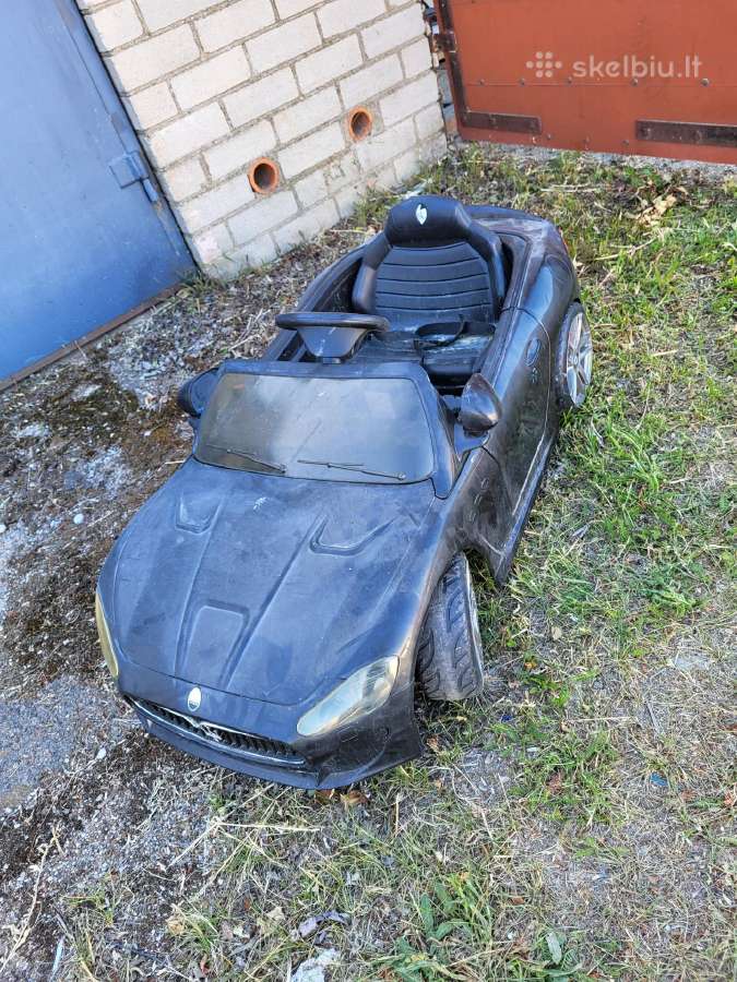 Vaikiška mašinėlė maserati