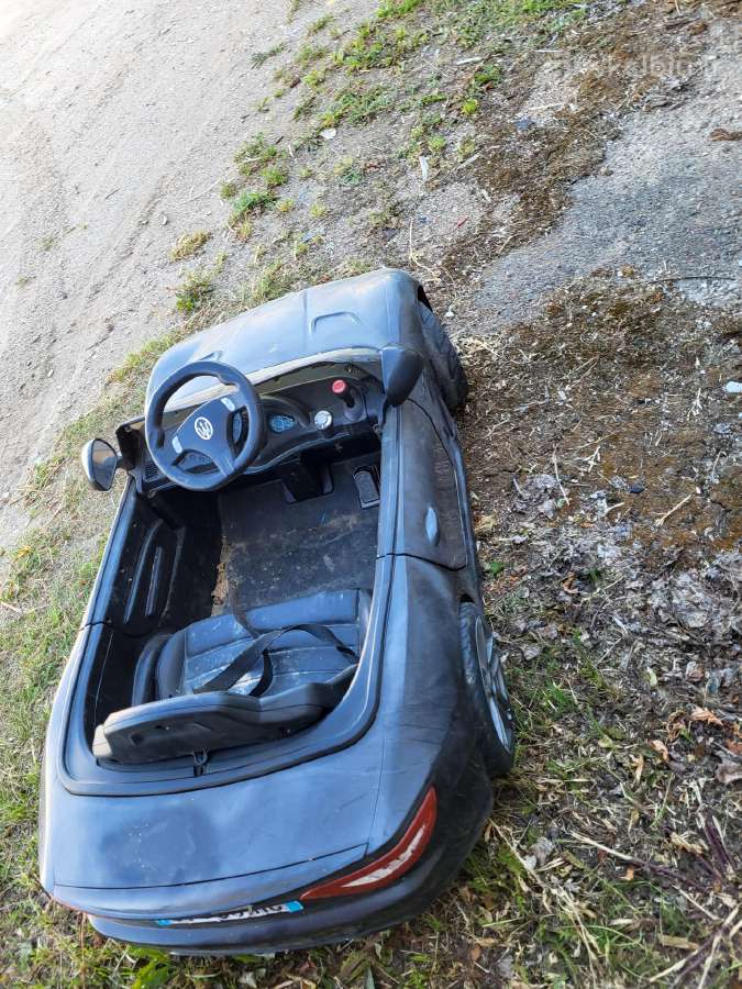 Vaikiška mašinėlė maserati - nuotraukos Nr. 3