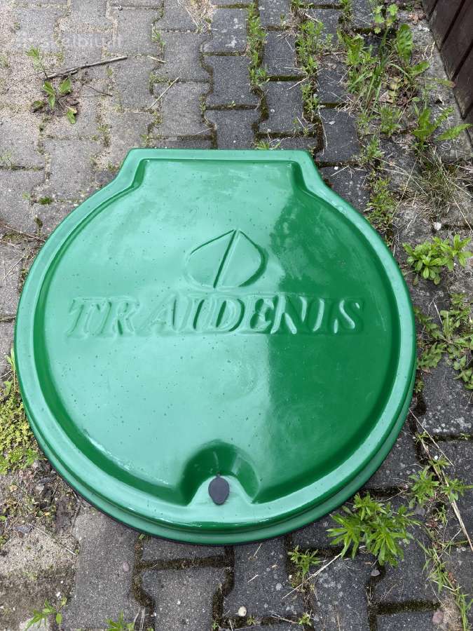 Naujas Traidenio dangtis