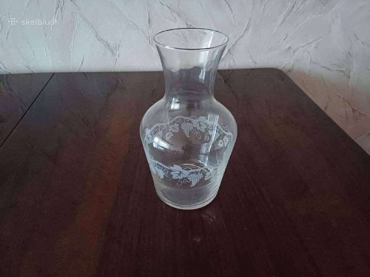 Vintažiniai indai