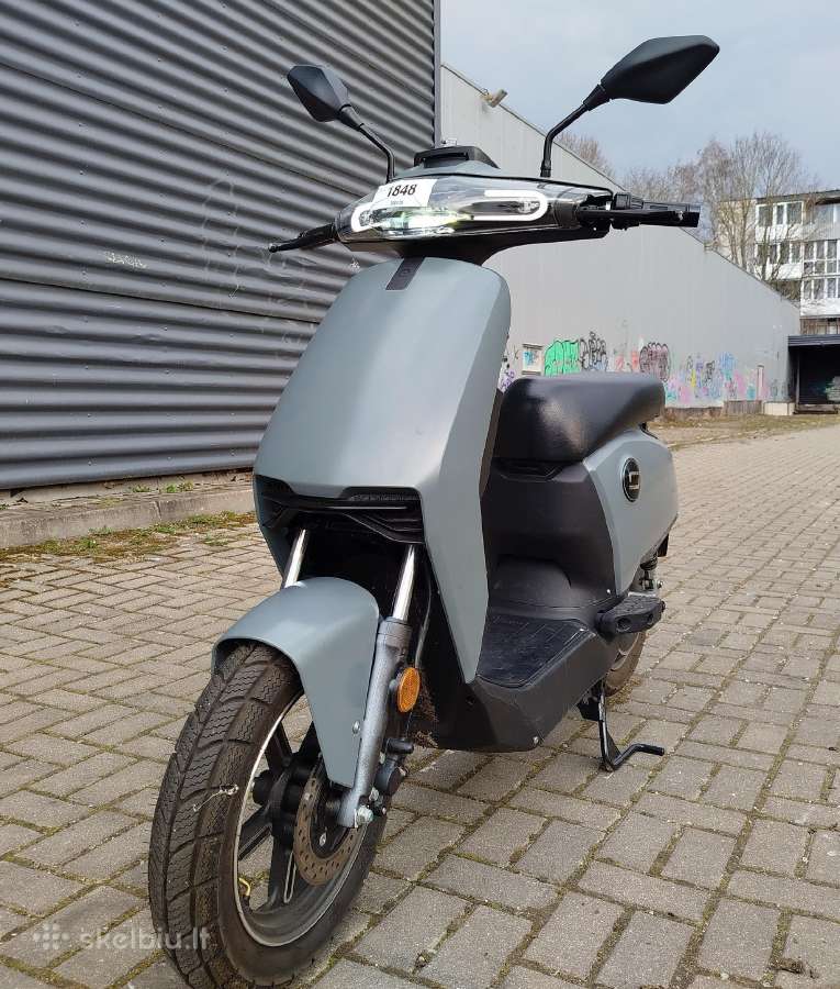 Parduodami galingi elektriniai motoroleriai - nuotraukos Nr. 7