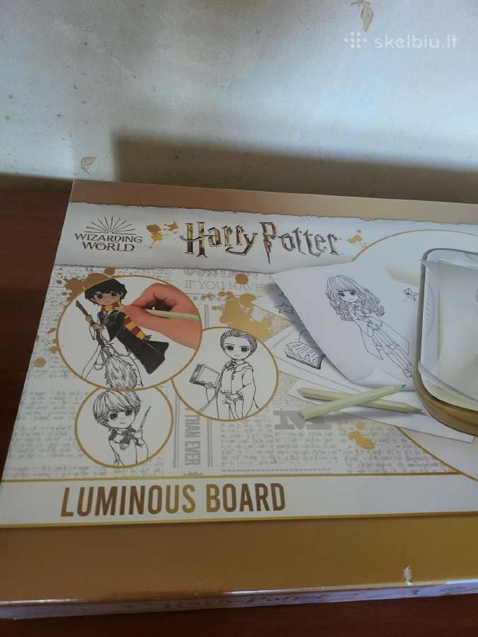 Šviečianti piešimo lenta Harry Potter personažai