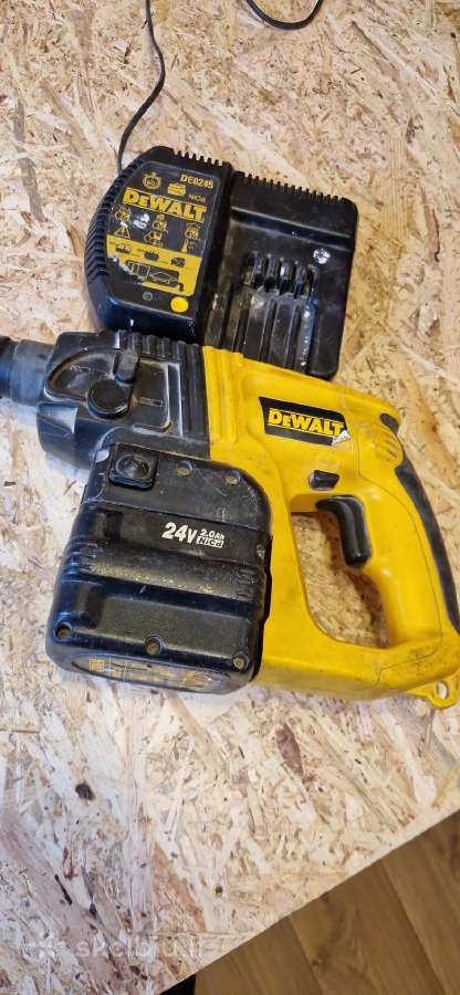 Dewalt Dw004