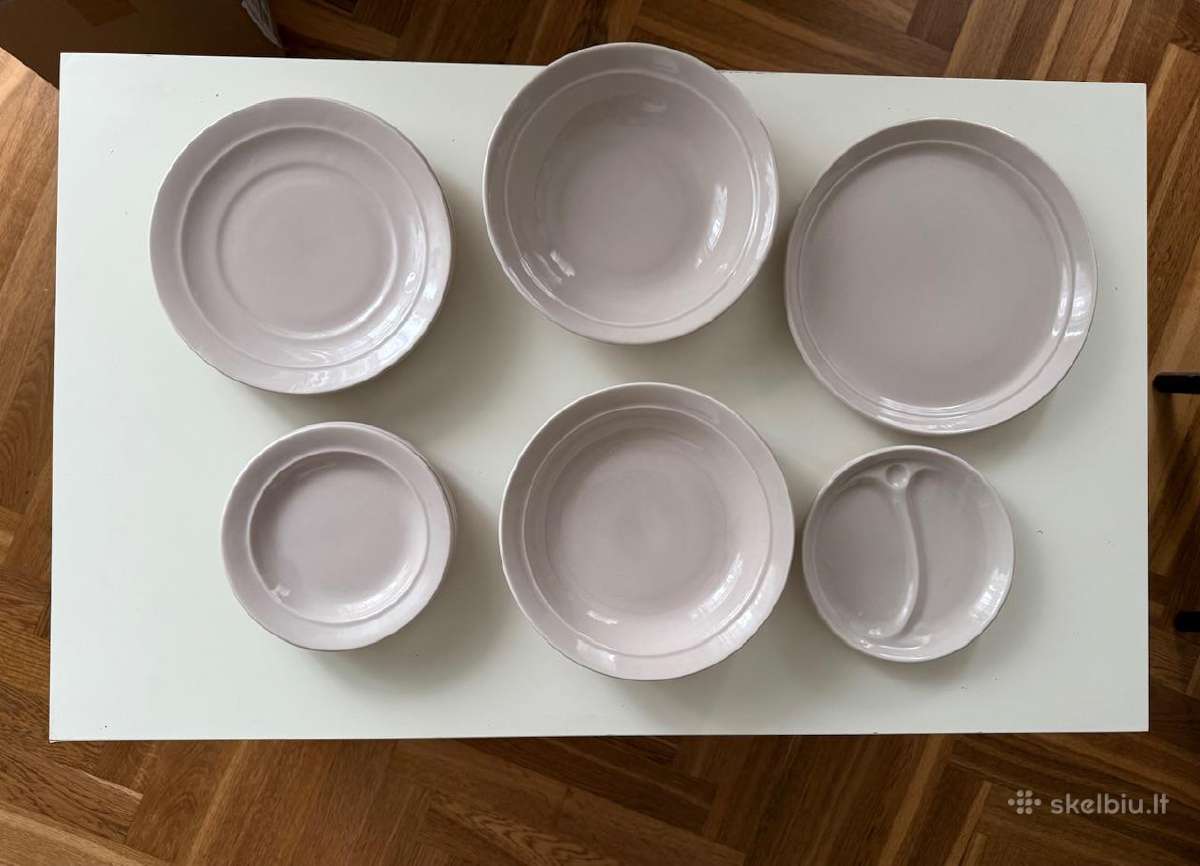 Lėkščių rinkinys