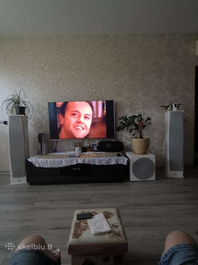 Parduodu komplektuka Stiprintuvas+koloneles+subas