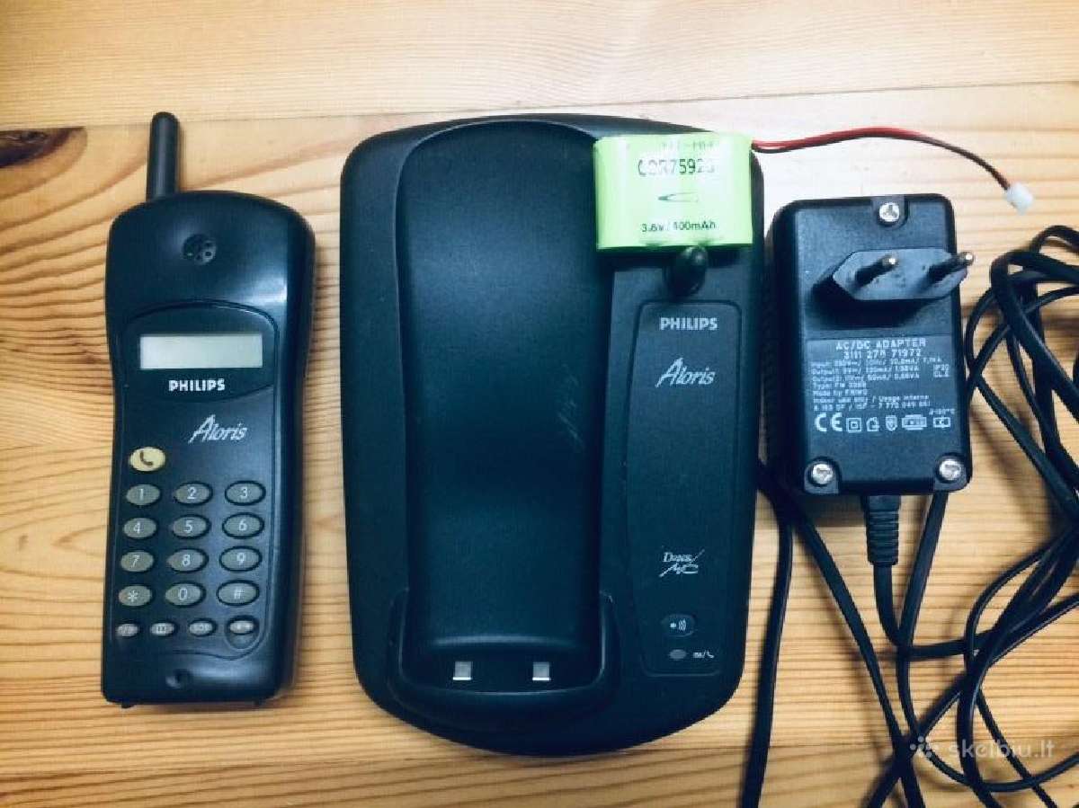 Telefonai Nokia C5 ir Nokia 220, Philips Aloris - nuotraukos Nr. 3