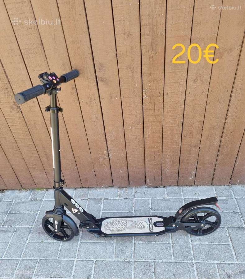 Vaikiškas paspirtukas