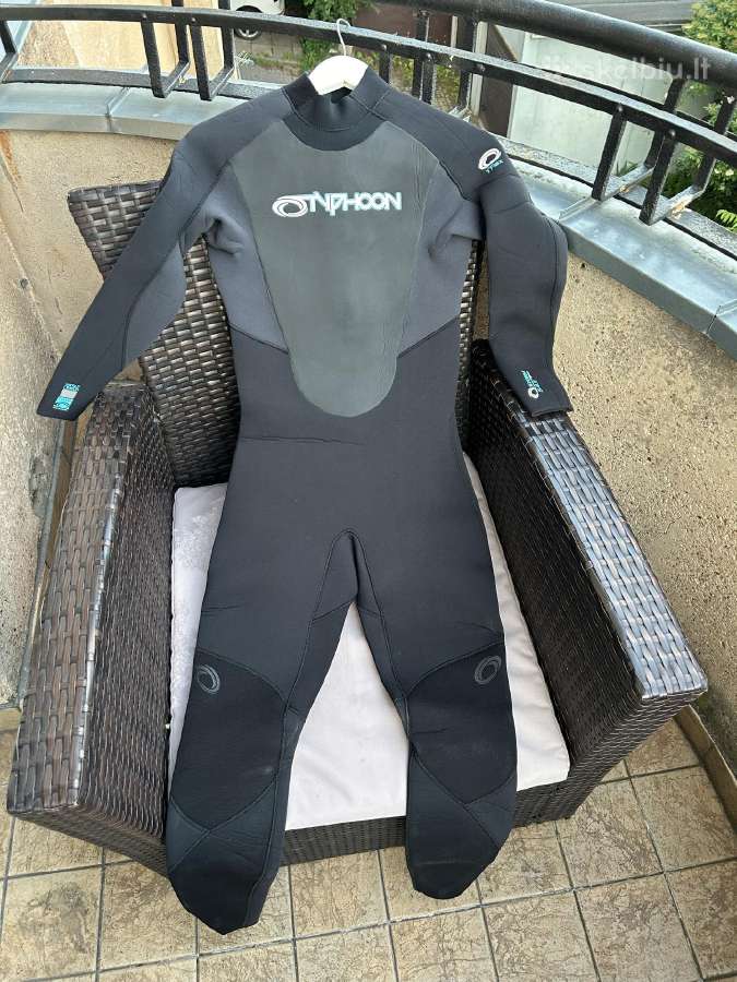 Hidrokostiumas 5.4.3 S dydis Typhoon storm