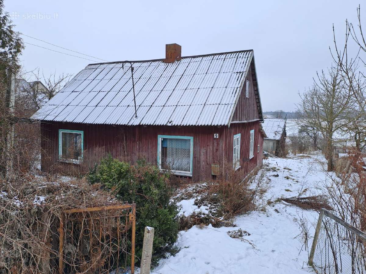 Sodyba su namu, ūkiniu, 17 a.