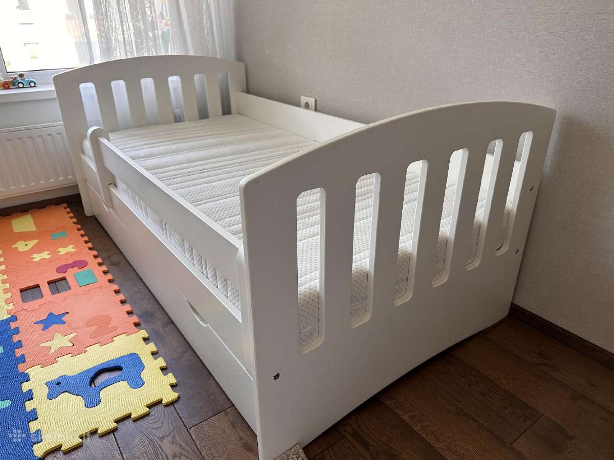 Puikios būklės Yappy Kids lova su Lonas čiužiniu - nuotraukos Nr. 3
