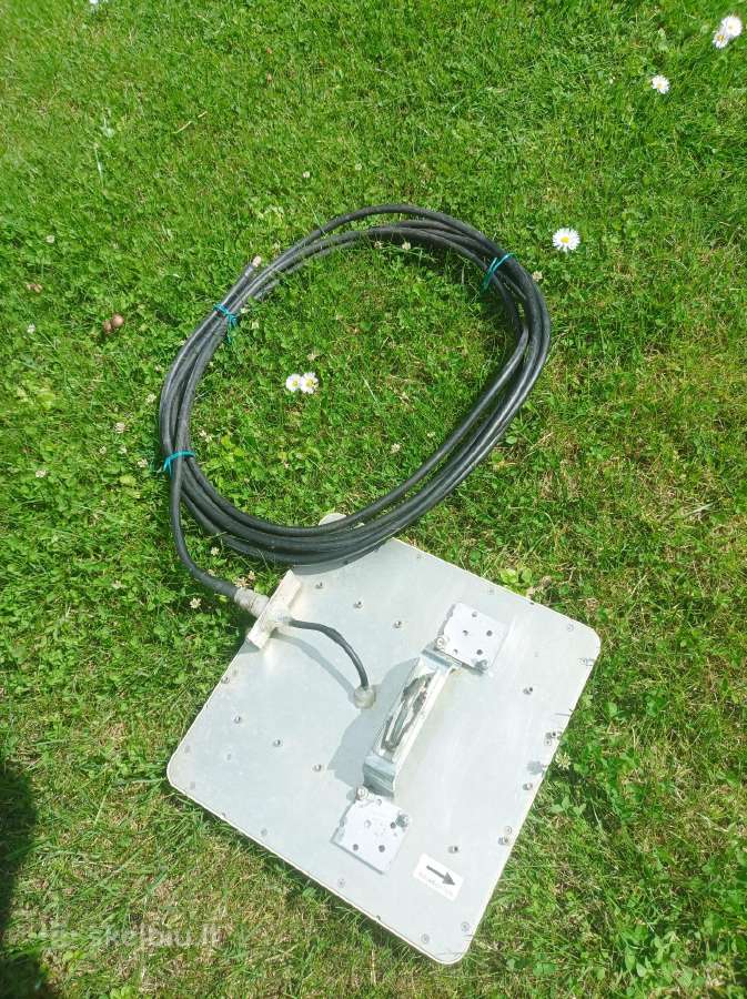 5G stiprinimo antena, lauko su kabeliu - nuotraukos Nr. 3