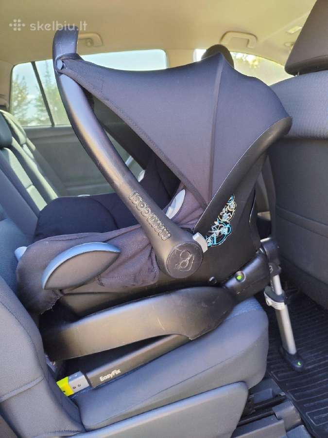 Maxi cosi automobilinė kėdutė