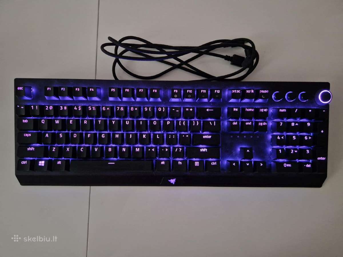 Mechaninė kalviatūra "Razer Blackwidow v3 pro"