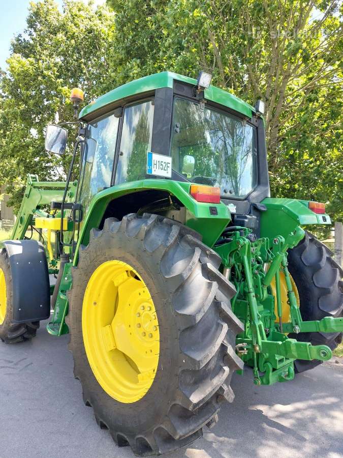 Parduodamas John Deere 6110 2002m traktorius - nuotraukos Nr. 2