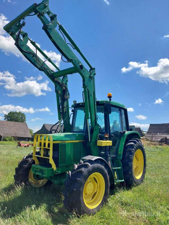 Parduodamas John Deere 6110 2002m traktorius - nuotraukos Nr. 7
