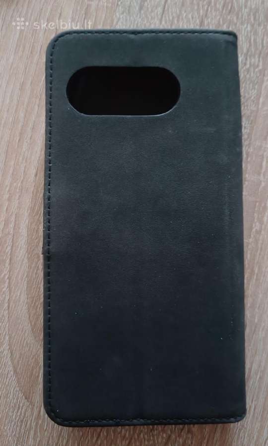 Google pixel 9a dekliukas