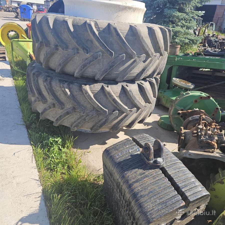 Traktorius New Holland T7270 ardomas dalimis - nuotraukos Nr. 5
